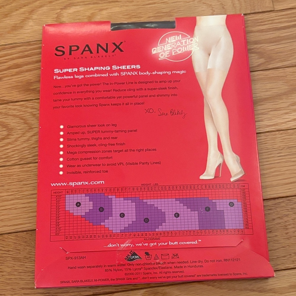 SPANX Super Shaping Sheers in Black - Picture 5 of 7